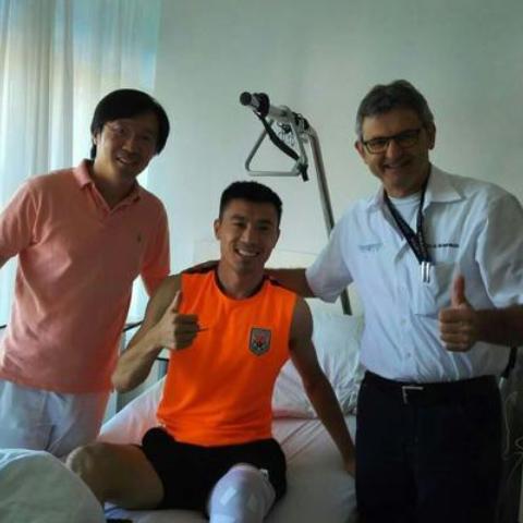 济南市哪个医院看膝盖好