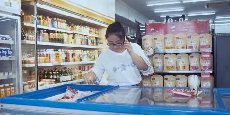 我在老家开天猫小店，日营收2万元，只用了3年便买房买车