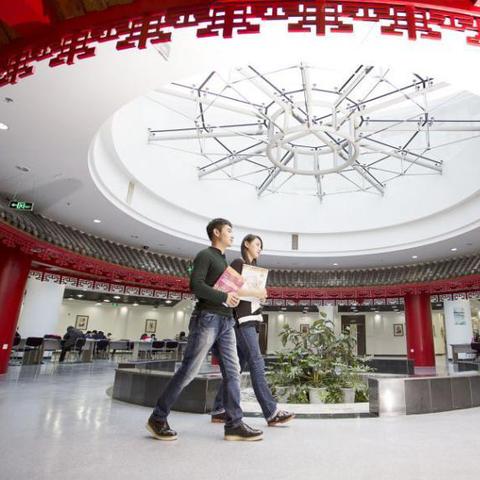 【哈尔滨今日热搜】2025年5月2日哈尔滨热搜有哪些事件
