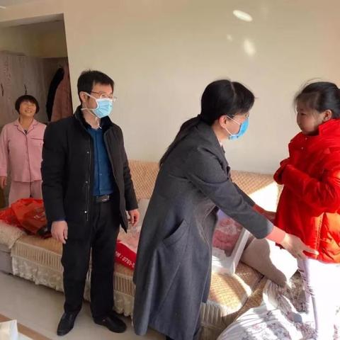 武汉位于河北衡水的正南还是西南？