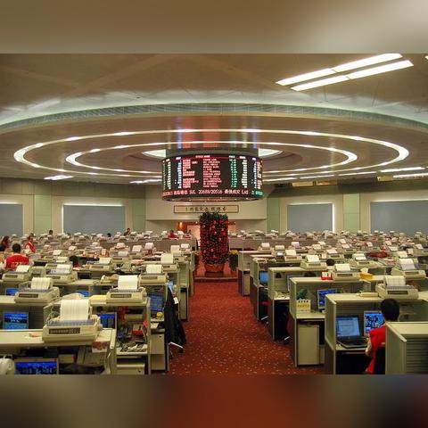 整个香港的面积有多大？香港的面积比福建的面积大还是小呢？