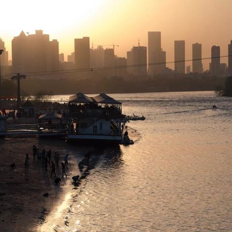 兰州市夜里人都去哪里