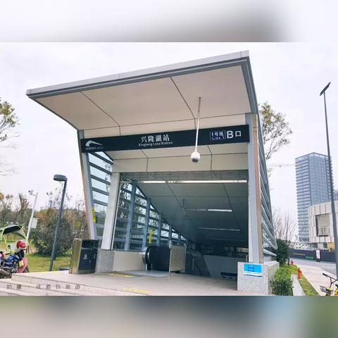 成都市最近的海边在哪里