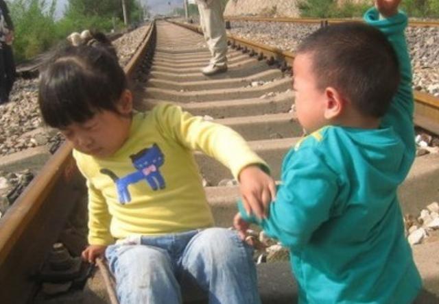 宝宝总是爱打人 宝宝总是爱打人