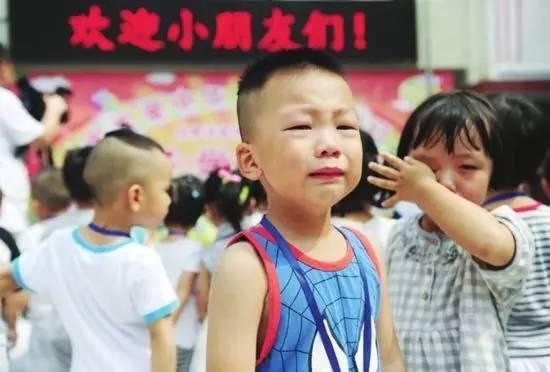 孩子上幼儿园憋尿怎么办