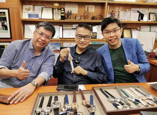 退休的年纪还在创业？回忆低谷期曾想自杀，吴孟达的人生太励志