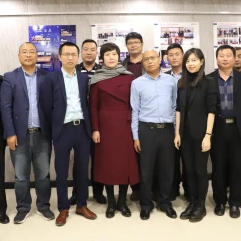 成都市和无锡市哪个好