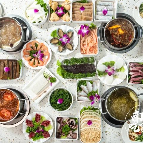 河南旋转火锅的相关长尾关键词有哪些