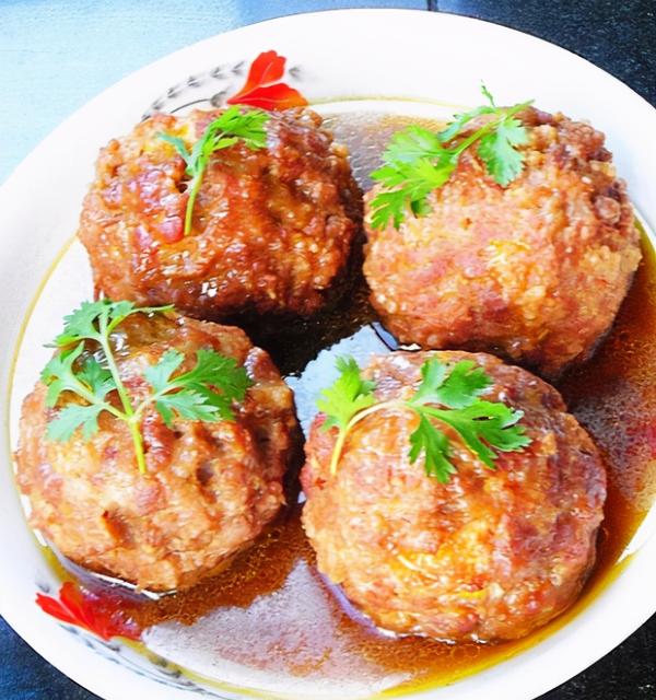 狮子头的做法大全 狮子头的做法大全