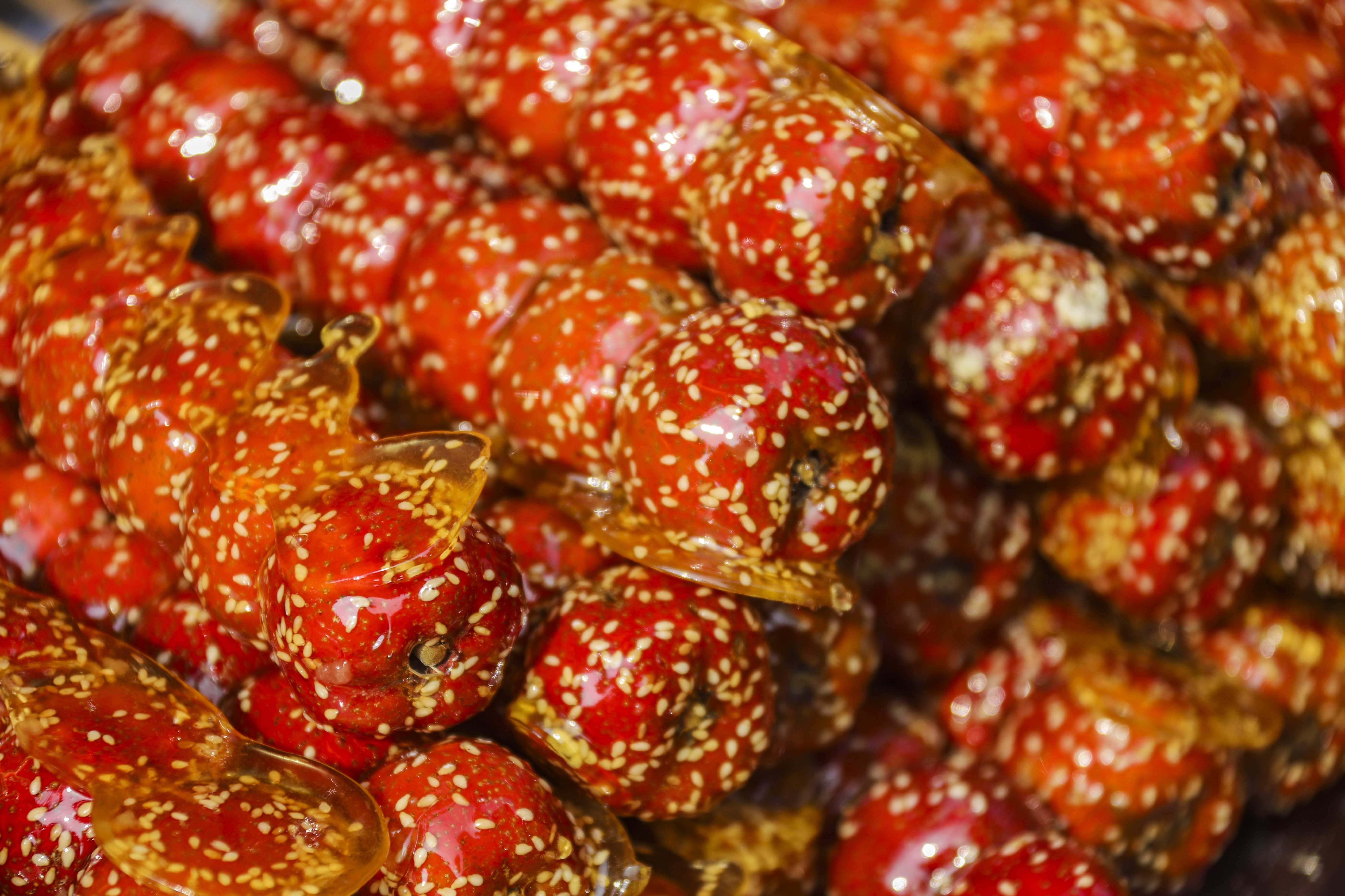 美食街上吃什么好（东北夜市小吃卖什么最火）