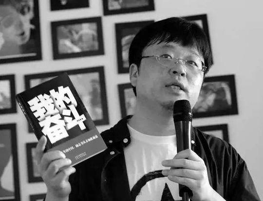 罗永浩第二次直播卖货：表现更好了，观众更少了