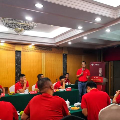 湖南名匠装饰和点石家装哪个好？