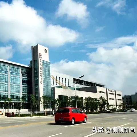 苏州市吴江区是干什么的