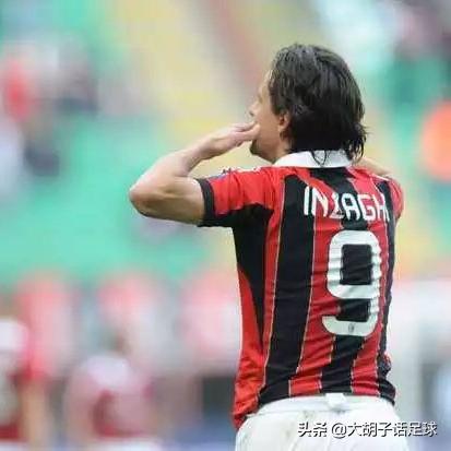 足球帅气的文案怎么写