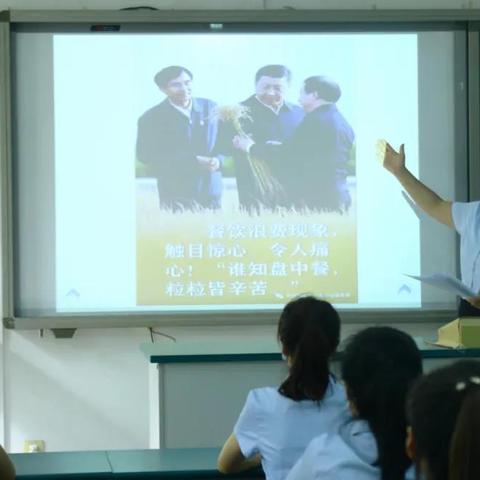 保定市初中1 3多少人