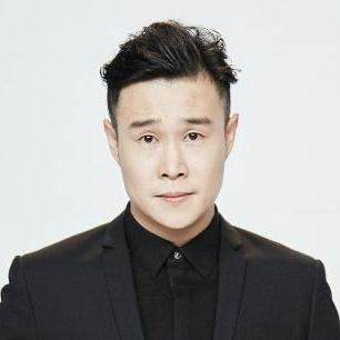 小沈阳红色格子裤子相关长尾关键词有哪些
