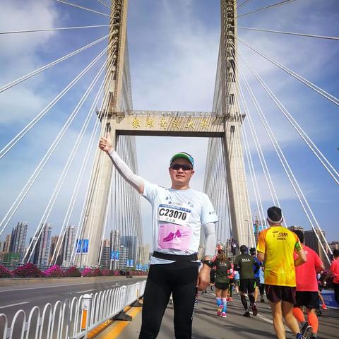 兰州市哪里有卖男士皮鞋