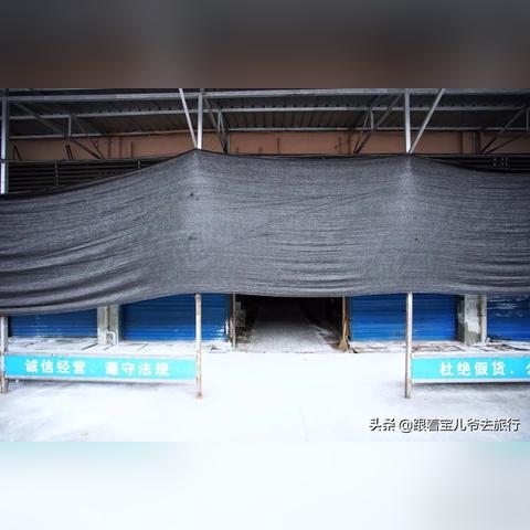 请问一下有哪位朋友知道武汉有哪几个海鲜市场？