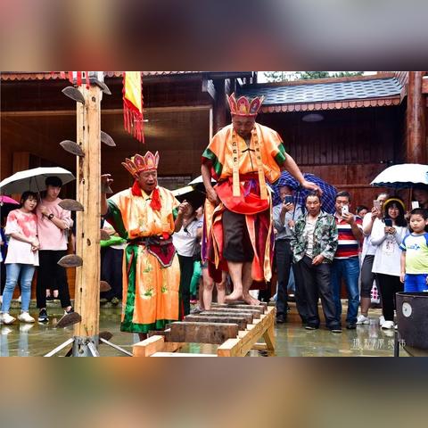 中国传统占卜算命法术有哪些_中国民间占卜绝技(传统占卜的工具有哪些)