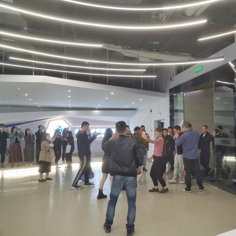 跨境电商多平台运营答案 的拓展长尾关键词有什么