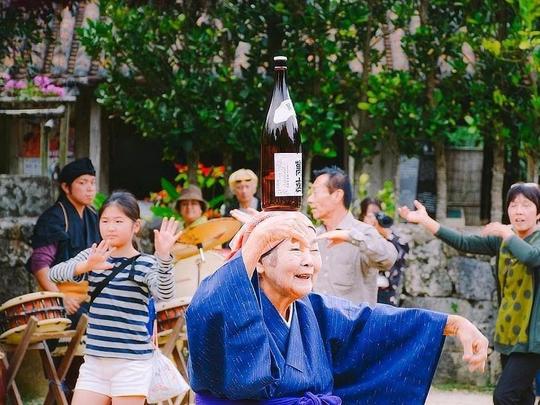 看了这些日本老人的精彩晚年生活，网友：“值得学习”