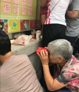 小孩开学了家长怎么发表朋友圈 小孩开学了家长怎么发表朋友圈