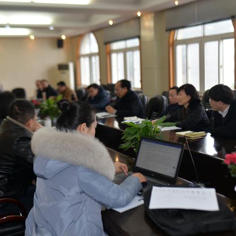 武汉市小学学的什么教材