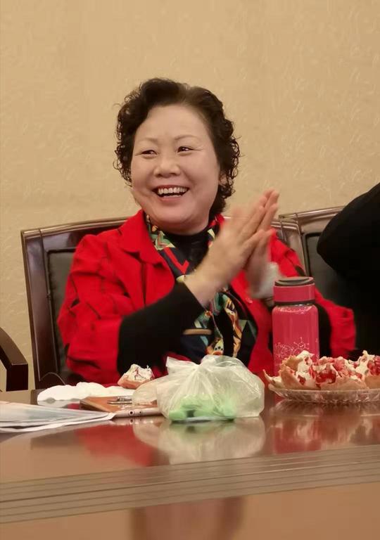 花甲之年彭山聚之二:座谈甚欢