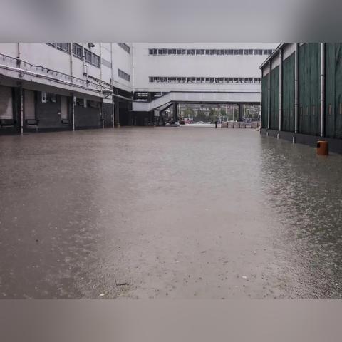 富士康宿舍怎么样啊？