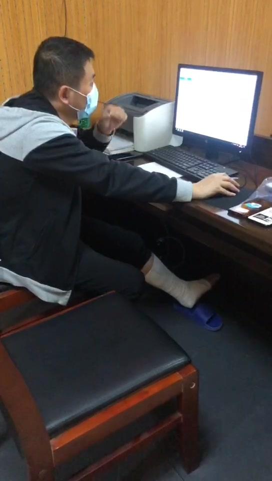 微信視頻號(hào)贊過(guò)是剛剛贊的嗎_為什么以前的動(dòng)態(tài)還有他的點(diǎn)贊和評(píng)論 運(yùn)營(yíng)百科