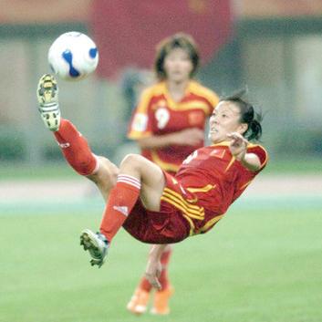 新球队怎么训练足球