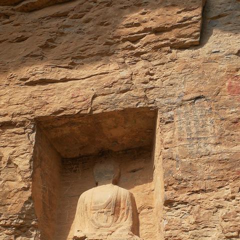 济南市佛峪在什么地方