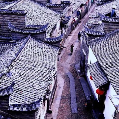 赣州市章贡区租服装多少钱