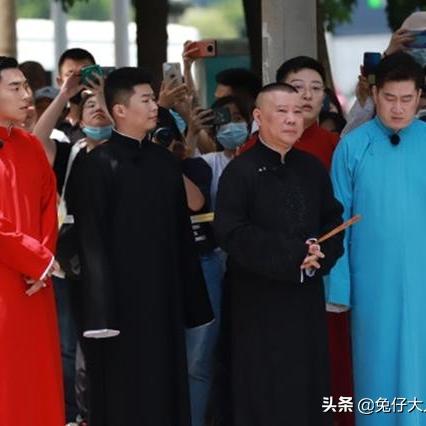哈尔滨戴墨镜相关长尾关键词有哪些