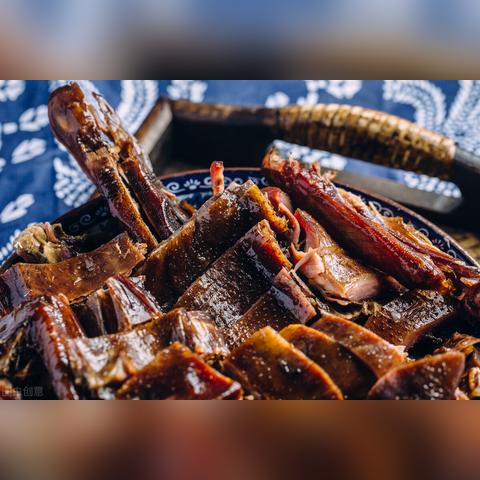 湖南省为什么叫长沙市呢