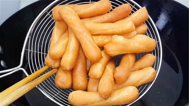 要不要给孩子吃零食