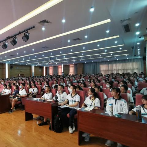 厦门一中好还是厦门双十中学好？
