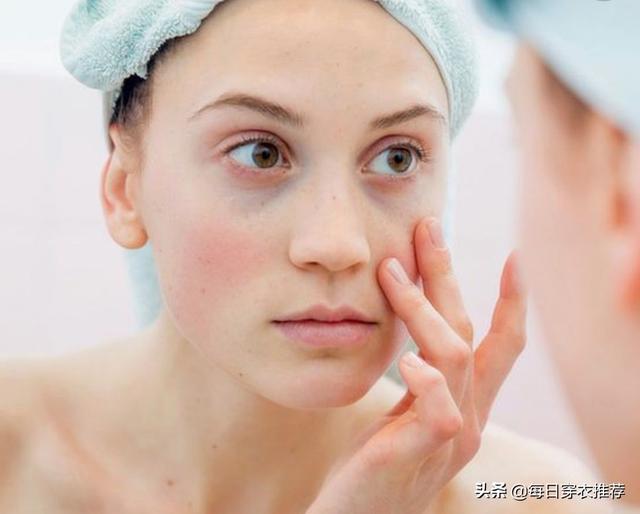 眼睛黑眼圈重可以抹眼霜吗 眼睛黑眼圈重可以抹眼霜吗