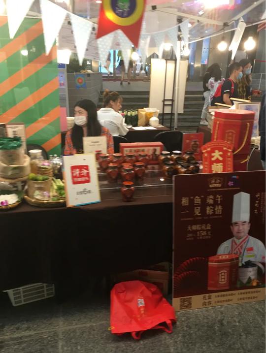 摆摊技巧！我的天哪！你还没开始摆摊？看看你要做点啥生意！