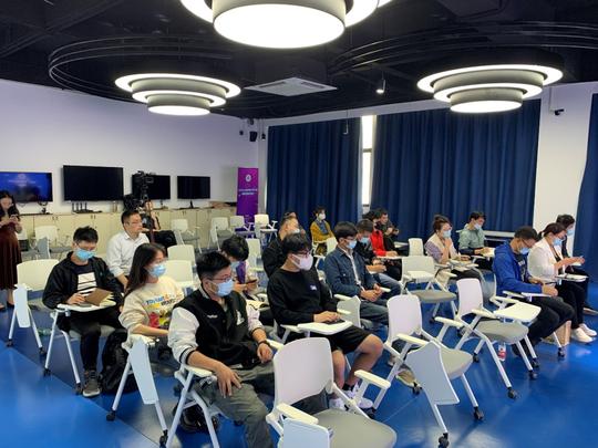 前奉贤税务局副局长徐怡群参加上海应用技术大学创新创业师资培训