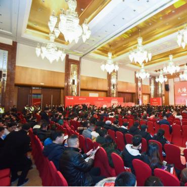 武汉摇号新政的相关长尾关键词有哪些