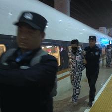 跨境大巴过关时间多久