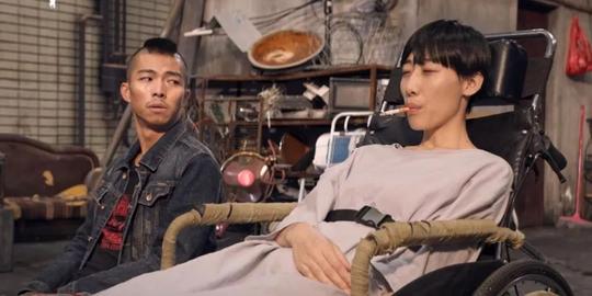 一部真正的黑色喜剧