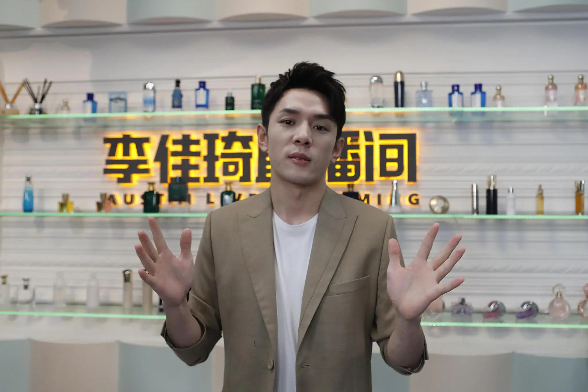 新人无人直播怎么赚钱 新人抖音无人直播怎么赚钱