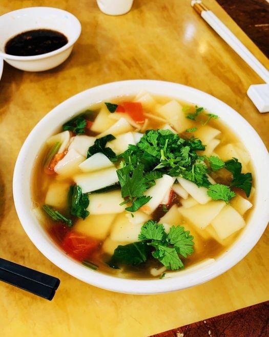 银川的特色美食有什么（谁能告诉我银川有什么好吃的）