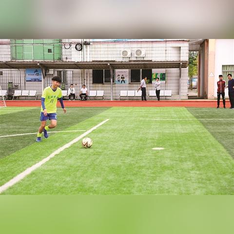 足球怎么加快运球