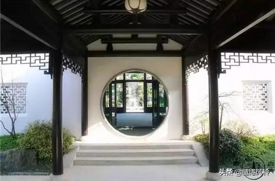 自别后遥山隐隐，更那堪远水粼粼——古代十首叠字诗，写尽平生意