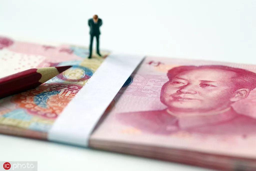 员工迟到扣工资怎样算的 迟到扣多少工资
