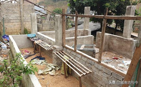 越南送鸡女大学生母亲涉嫌贩毒，面临死刑，女儿因她不诚实被奸杀