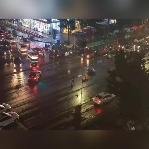 南宁火车站片区改造是原地重建吗？